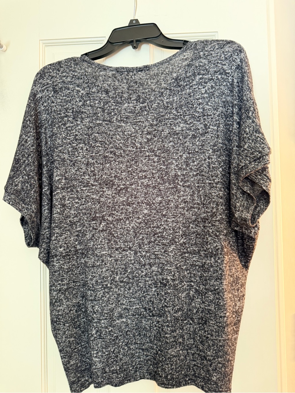 Quince like new XS Charcoal Heather Knit Tee